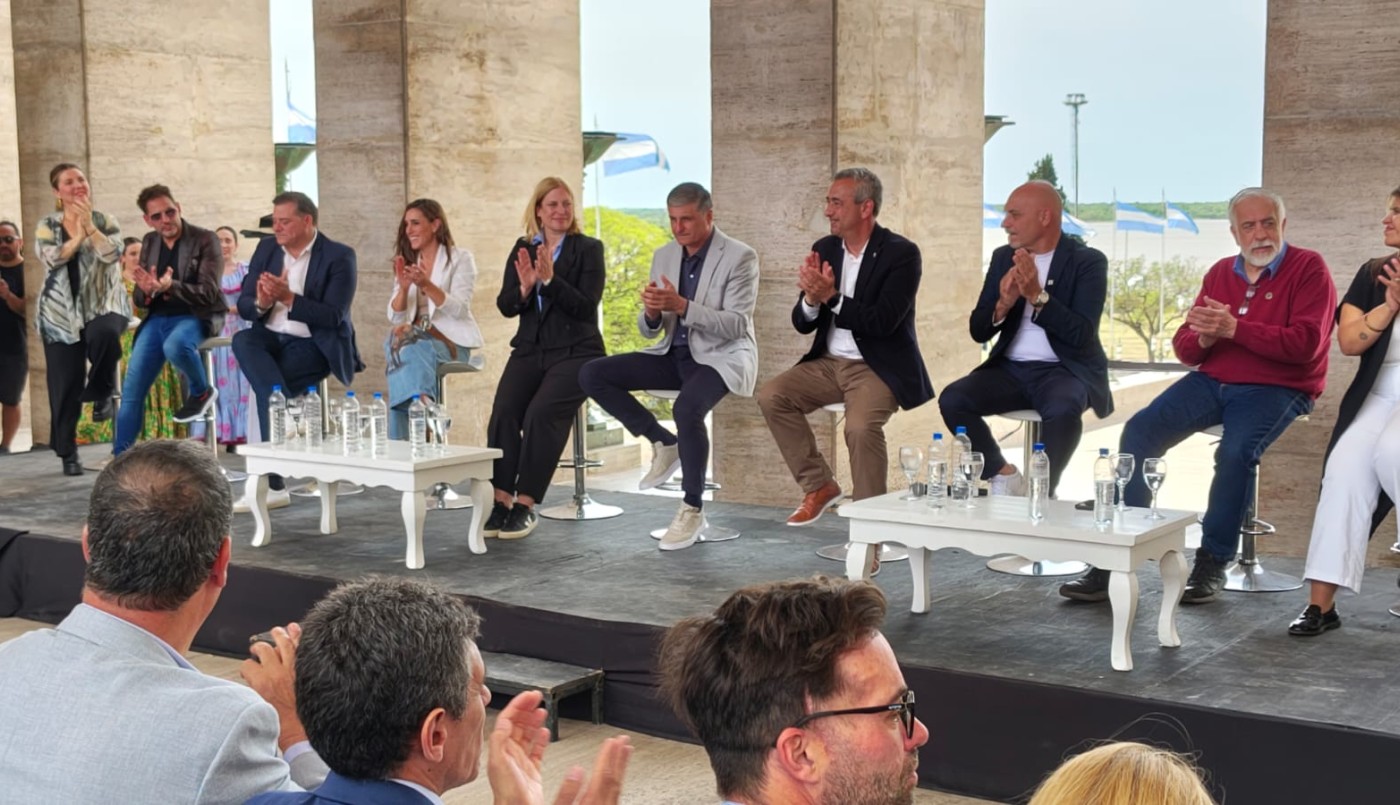 Presentaron en Rosario la grilla del Cosquín 2026 | Rosario y la región