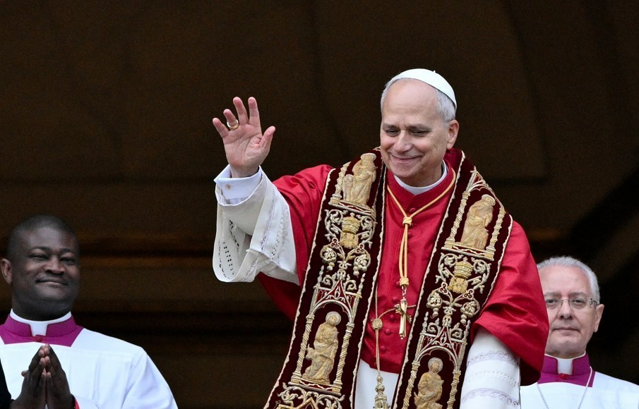 Papa León XIV pide a Rusia y Ucrania negociar el fin de la guerra en su primera Navidad como pontífice | Internacionales