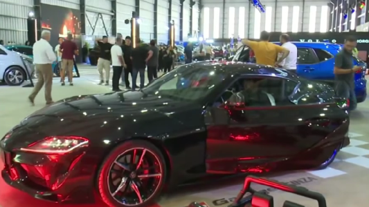 Abrió sus puertas el Salón del Automóvil en Funes