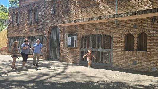 Robó el aire acondicionado de una casa parroquial y escapó con el equipo al hombro