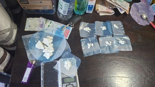 Operativos en la 1-11-14: cerraron dos búnkers y detuvieron a cinco personas