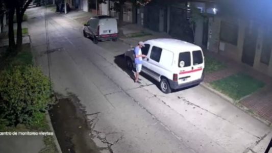 Intentó robar la batería de una camioneta: no pudo y terminó llevándose el estéreo
