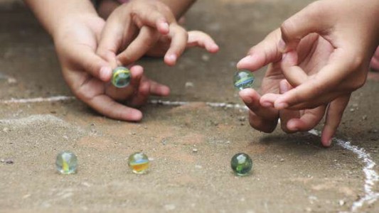 Por la suba en la tarifa del gas, peligra la continuidad de un tradicional fabricante de bolitas de la Provincia