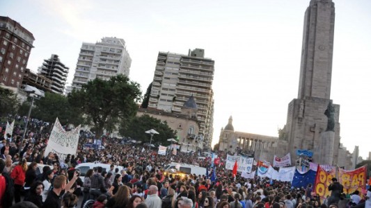 Ni una menos: Rosario vuelve a marchar contra la violencia de género