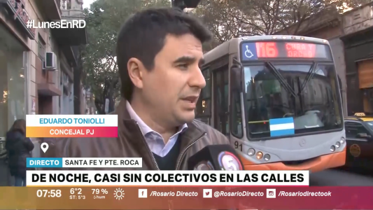 Sin colectivos de noche: miden hasta seis horas de espera