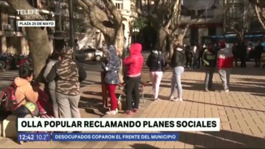 Organizaciones sociales realizaron una olla popular para solicitar planes