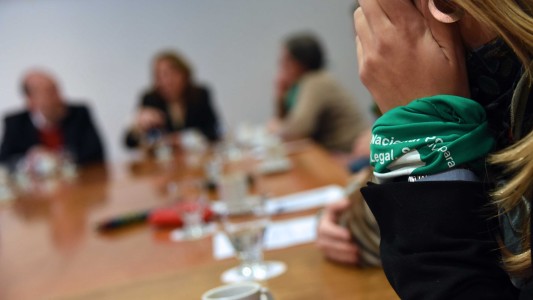 Fein recibió a integrantes de la Campaña por el Derecho al Aborto Legal, Seguro y Gratuito