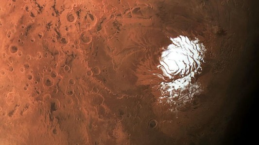 Hallaron un lago de agua en Marte