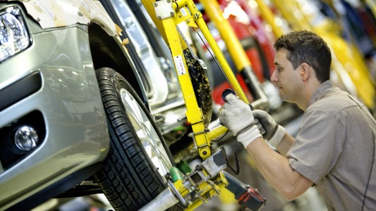El Senado convirtió en ley dos proyectos para beneficiar a pymes y automotrices