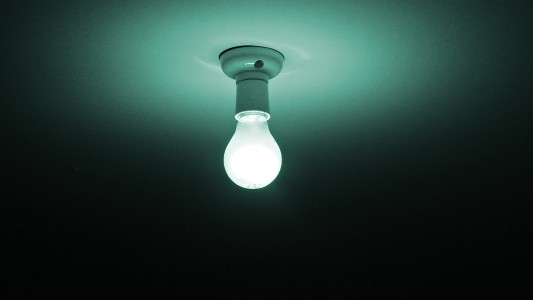 Un fallo de la Justicia federal suspendió el aumento de luz en todo el país