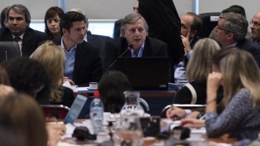 Aranguren expuso en Diputados, justificó la suba de tarifas y criticó la gestión del kirchnerismo