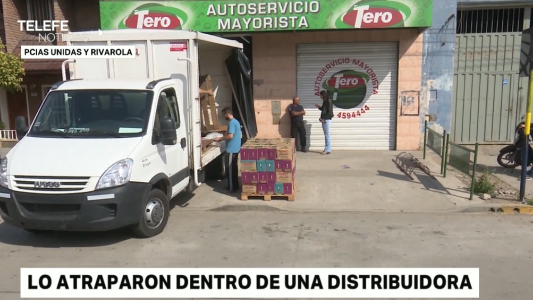 Capturaron in fraganti al "ladrón de quesos", esta vez robando chicles