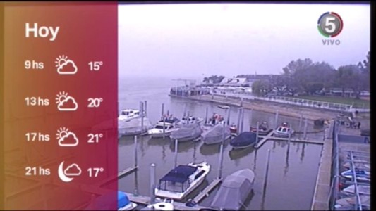 Viernes de niebla y humo en la ciudad