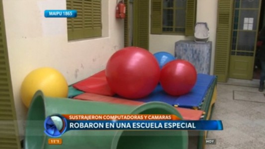 Robaron materiales e instrumentos de trabajo de una escuela especial de zona centro