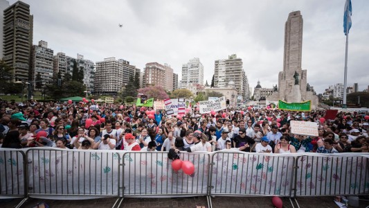 #NoAlAjusteEnDiscapacidad: cientos de rosarinos reclamaron por los recortes en el área