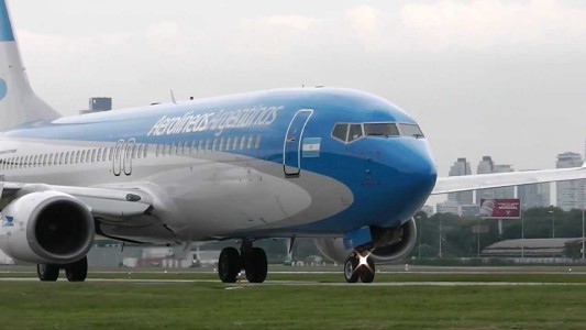 Pilotos de Aerolíneas Argentinas paran hasta el viernes al mediodía