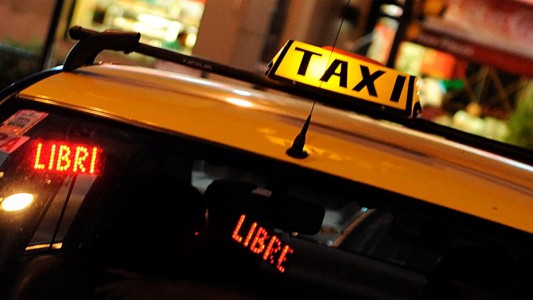 Taxistas rosarinos pagarían sus multas por infracciones menores con viajes comunitarios