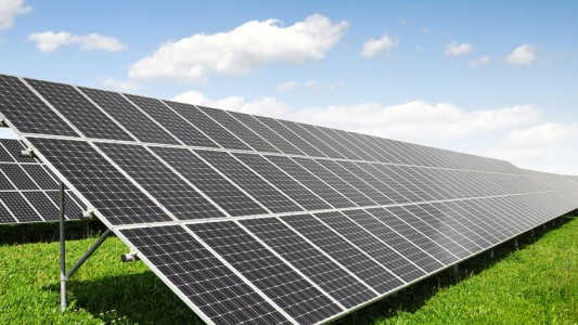 Abrirán a fin de mes ofertas para instalar 7.500 equipos fotovoltaicos en ocho provincias