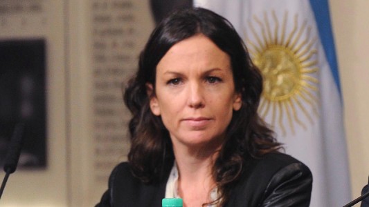 La ministra Stanley puso en funcionamiento la mesa tripartita por el diálogo social