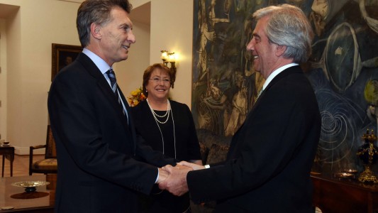 El Presidente recibe a Tabaré Vázquez, con agenda abierta