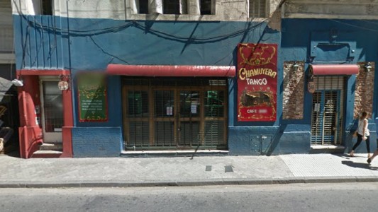 Se encuentra grave la joven que recibió un botellazo en la cabeza desde un edificio