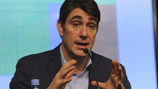 Javier Iguacel defendió el aumento del gas y estimó un pago extra mensual de 90 pesos promedio