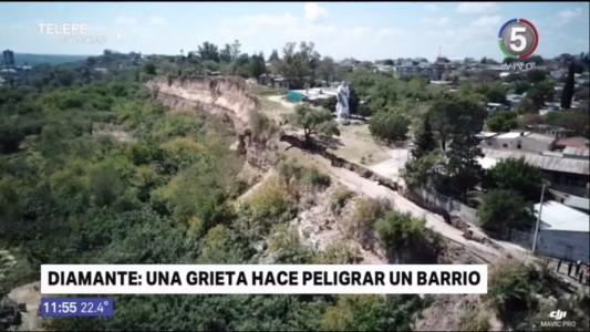 Diamante: una grieta hace peligrar un barrio