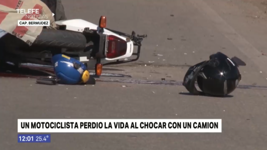 Un motociclista murió tras chocar contra un camión