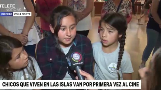Niños y niñas que viven en las islas fueron al cine por primera vez
