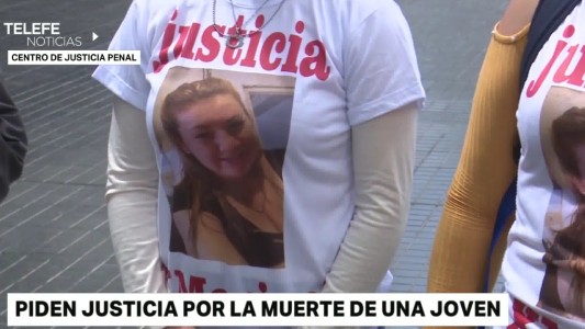 Piden justicia por una joven víctima de femicidio