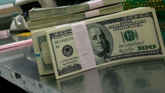 El kirchnerismo denunció al Gobierno por el decreto que habilita el blanqueo para familiares de funcionarios