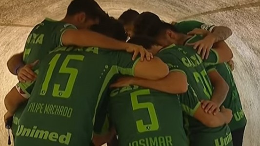 El emotivo homenaje de San Lorenzo a los futbolistas de Chapecoense