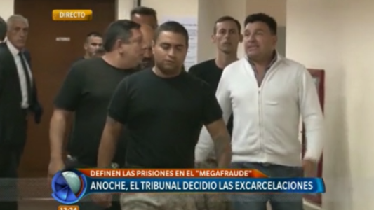 Definen las presiones en el "megafraude"