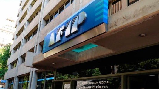 AFIP: Por tareas de actualización, hasta el 10 de enero no habrá trámites de monotributo y blanqueo