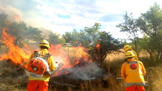 Los incendios que afectaron más de 1.400.000 hectáreas ya están controlados, pero no extintos