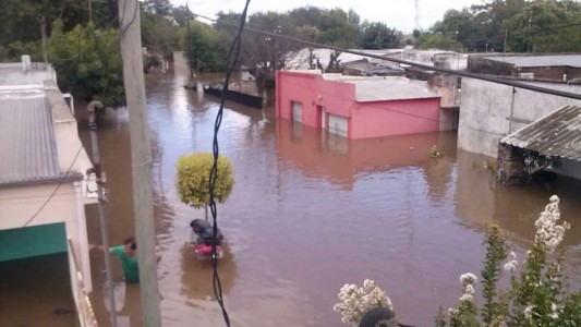 Dramática situación en La Emilia: un pueblo bajo el agua y una víctima fatal