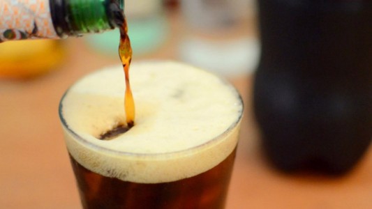 Periodista de Estados Unidos dice que el fernet es la bebida más intomable del mundo