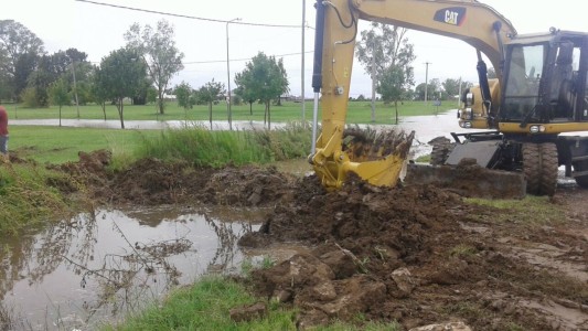 Lifschitz estimó que las pérdidas por las inundaciones están entre los "15 y 20 mil millones de pesos"