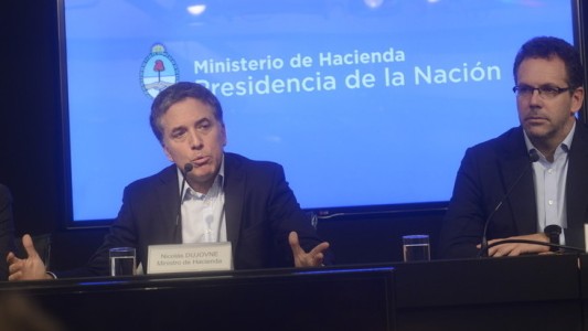 Dujovne y Sandleris van a Nueva York a presentar el acuerdo con el FMI