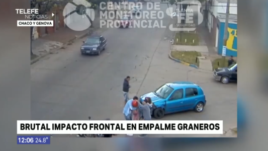 Brutal impacto entre un auto y una moto en Empalme Graneros