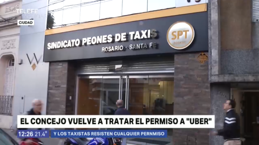 Taxistas se oponen a la regularización de Uber