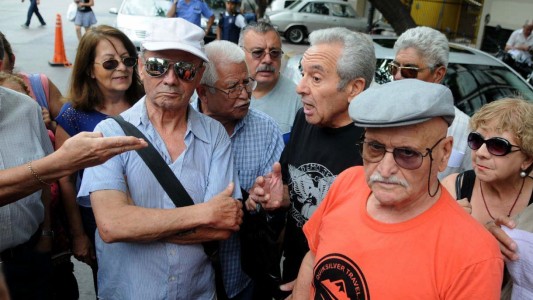 Marcos Peña aseguró que el Presidente revisará el polémico ajuste de ANSES al aumento de las jubilaciones