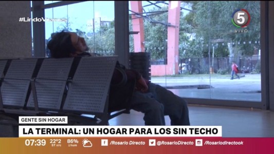 La terminal, un hogar para los que no tienen techo