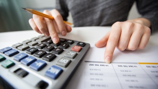 Por el bono de fin de año, más trabajadores podrían pagar Ganancias