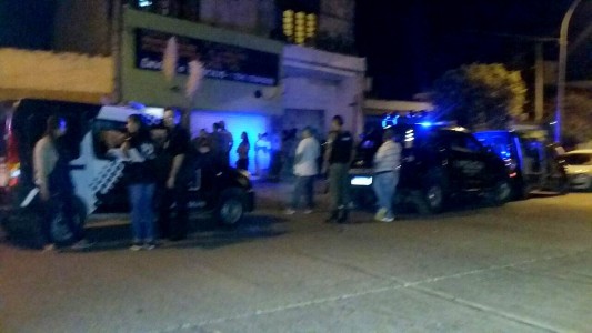 Villa Gobernador Gálvez: asesinan a un remisero de un disparo en el pecho