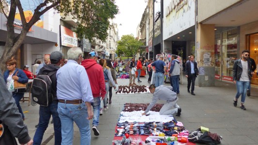 Trabajadores municipales paran hoy y mañana en toda la Provincia