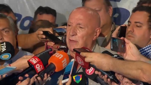 Anunciaron un paro para el lunes tras la suspensión de 376 trabajadores de Aerolíneas Argentinas