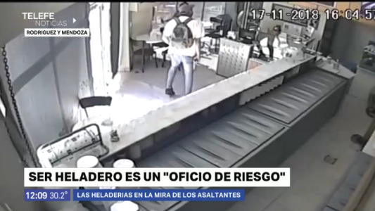 Una heladería sufrió ocho robos a mano armada