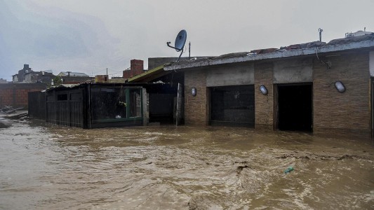 Ya hay más de 8000 evacuados en siete provincias argentinas y aun persisten las lluvias en varios lugares