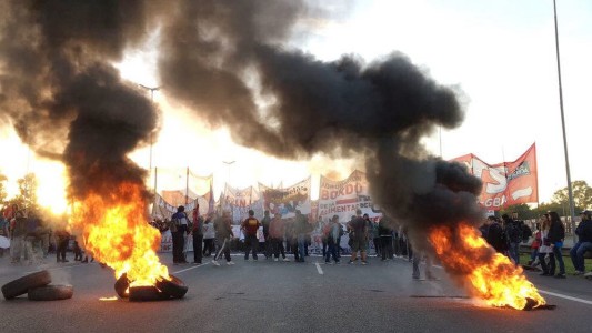 Se cumple el paro general de la CGT en todo el país